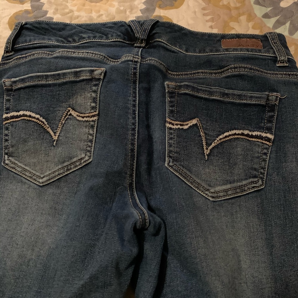 Jeans - Picture 3 of 4